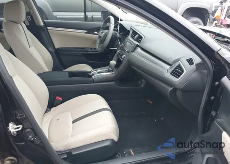 2016 Honda Civic Lx z USA, uszkodzony, nr VIN 19XFC2F50GE082328